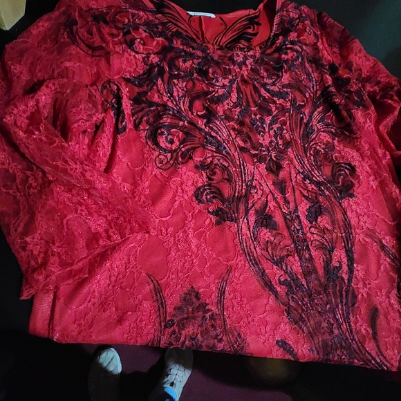Brittany Black Red and Black Lace Blouse - Picture 4 of 4